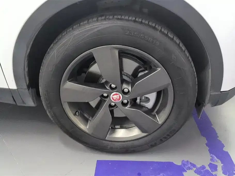 Jaguar E-PACE 2024 из CN, фото 2
