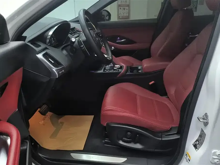 Jaguar E-PACE 2024 из CN, фото 3
