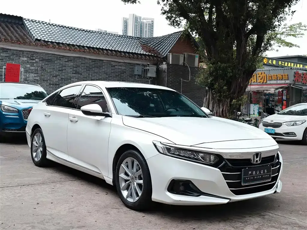 Honda Accord — фото 5