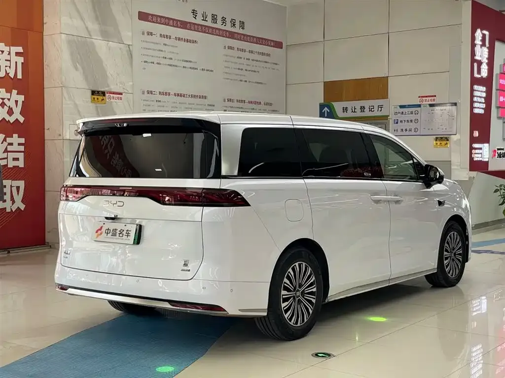 BYD Xia 2025 из CN, фото 6