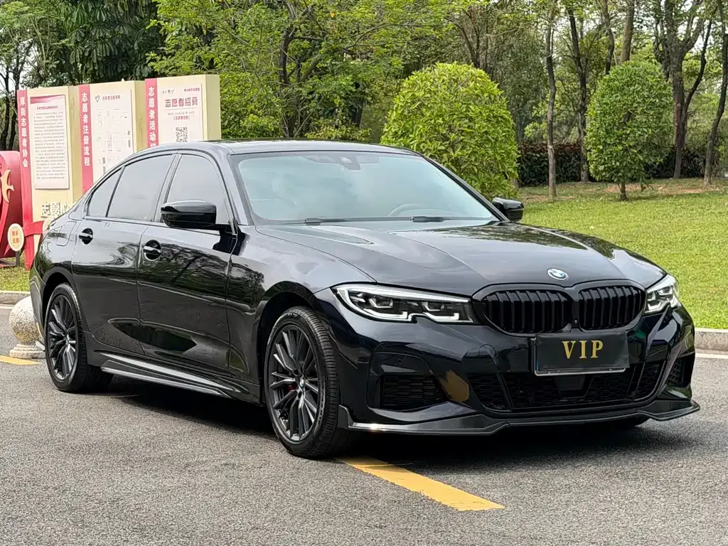 BMW 3 Series 2022 из CN, фото 2