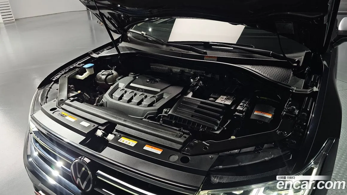 Volkswagen Tiguan — фото 5
