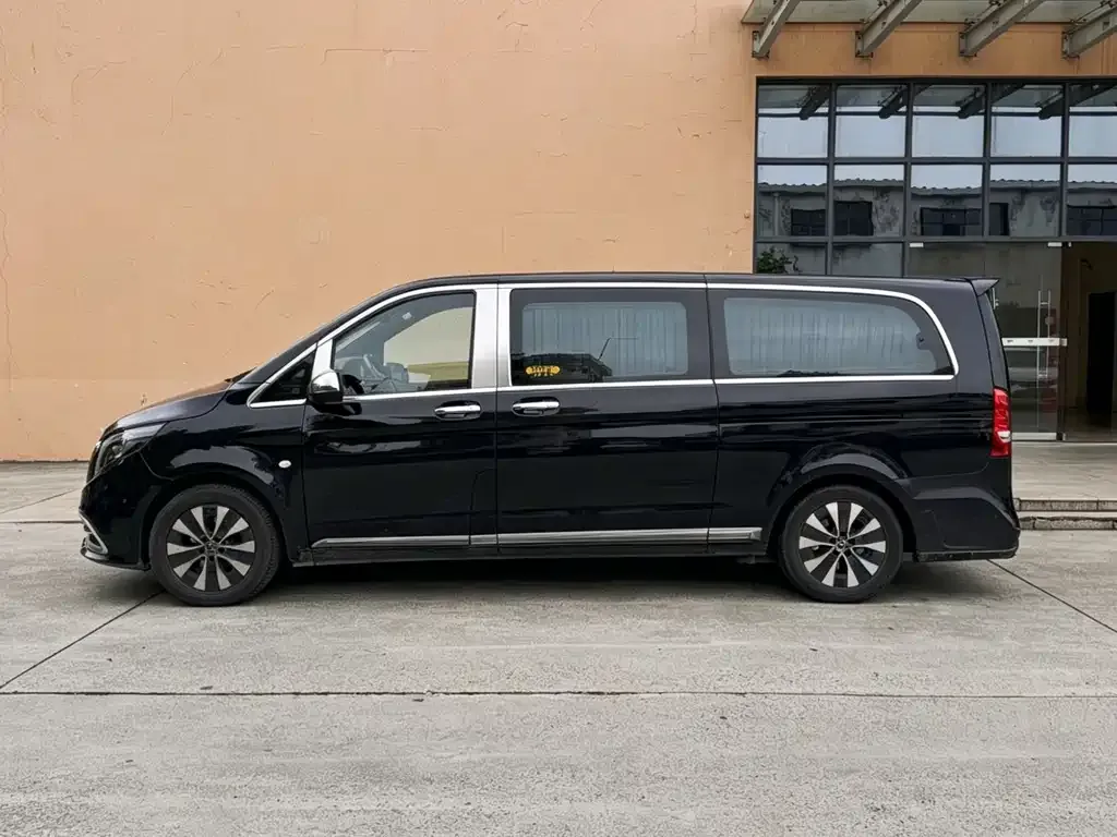 Mercedes-Benz Vito 2023 из CN, фото 10