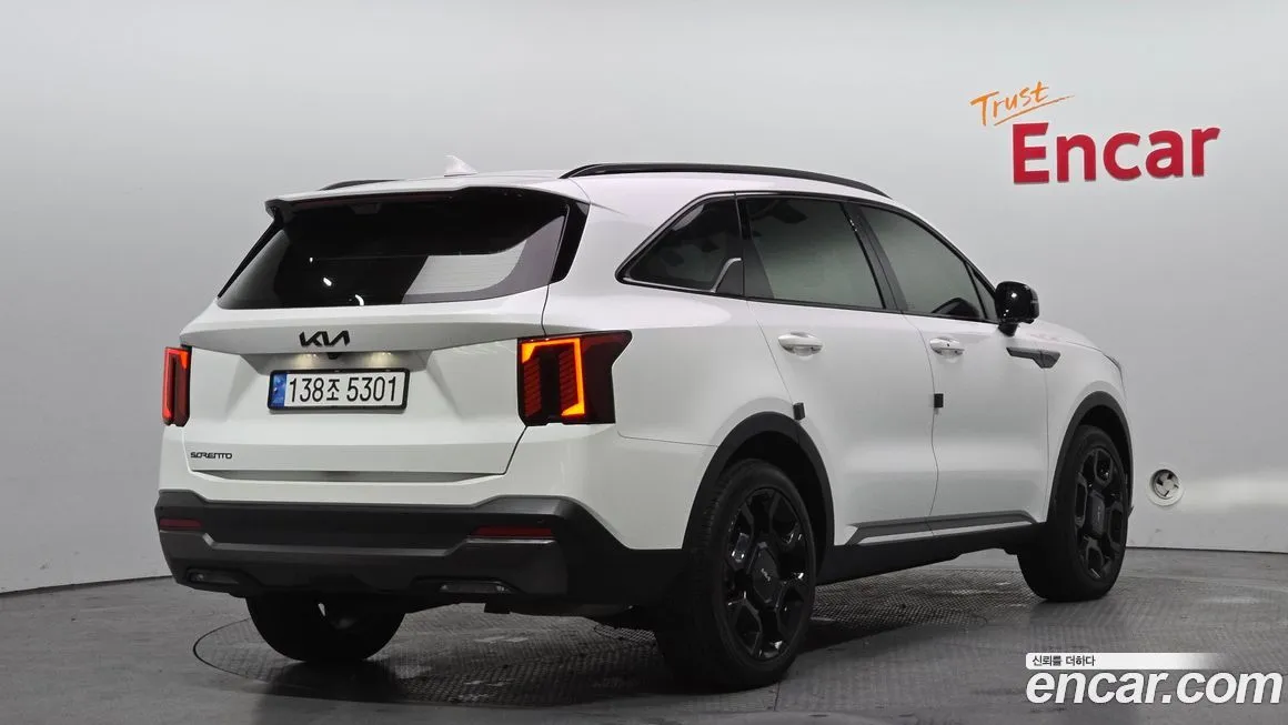 Kia Sorento — фото 4
