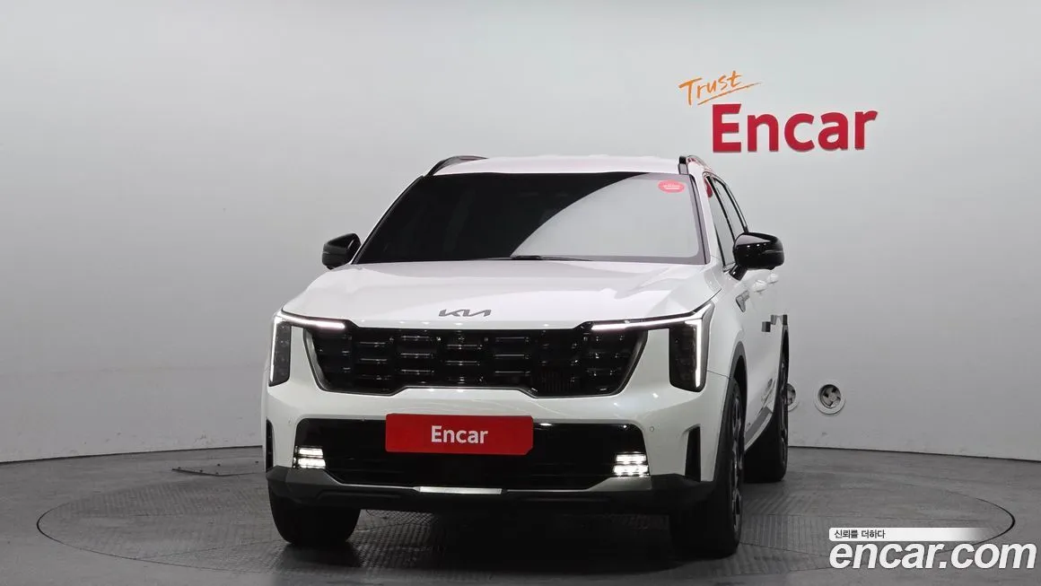 Kia Sorento — фото 6