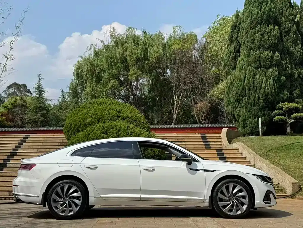 Volkswagen CC — фото 10