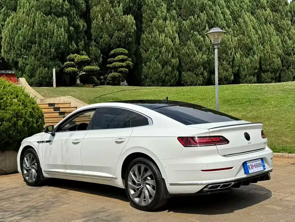 Volkswagen CC — фото 8