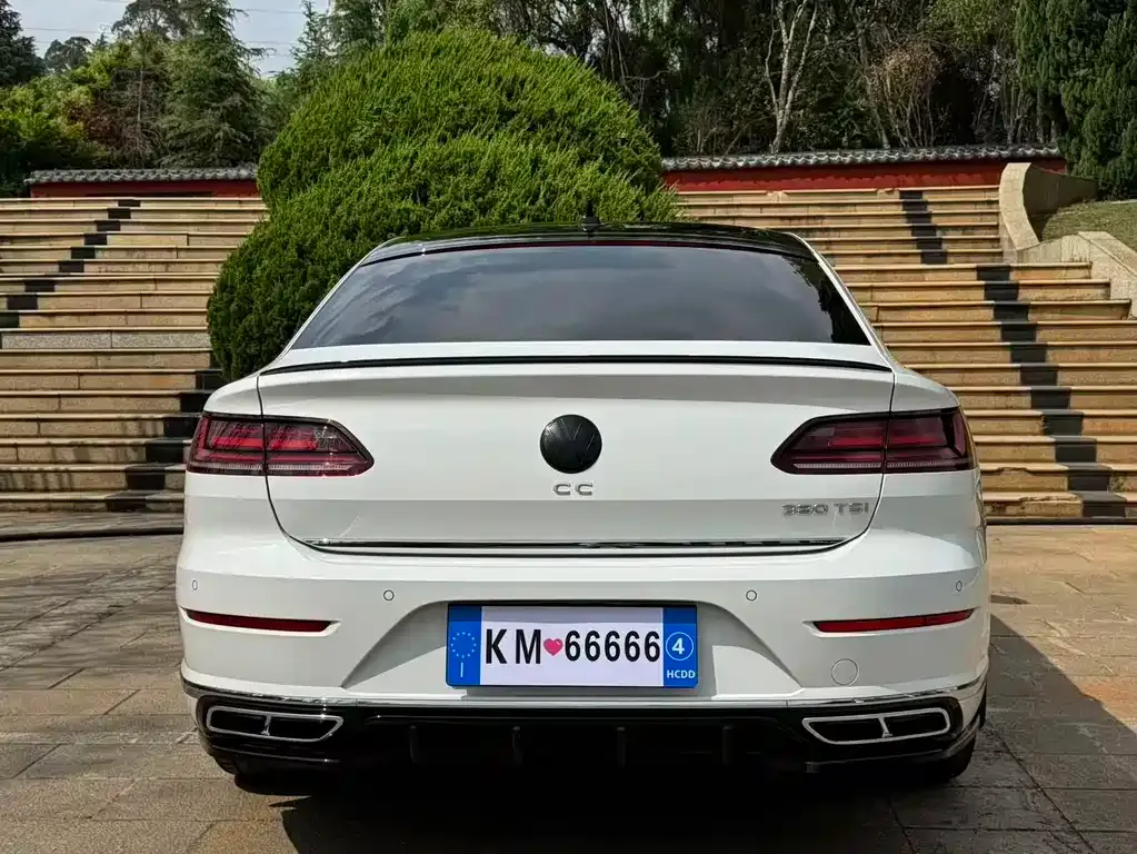 Volkswagen CC — фото 9