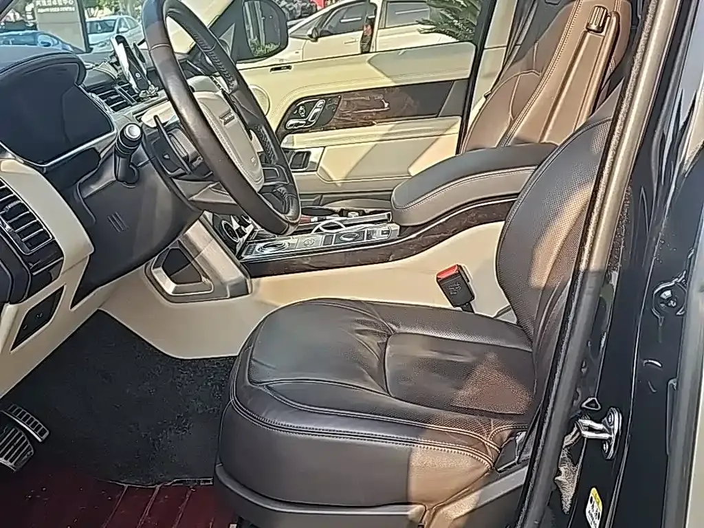 Land Rover Range Rover 2022 из CN, фото 3