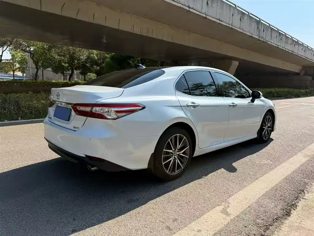 Toyota Camry 2022 из CN, фото 6