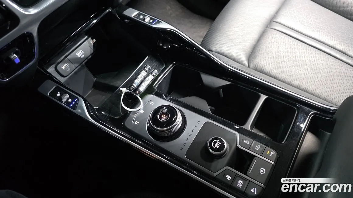 Kia Sorento 2023 из KR, фото 7