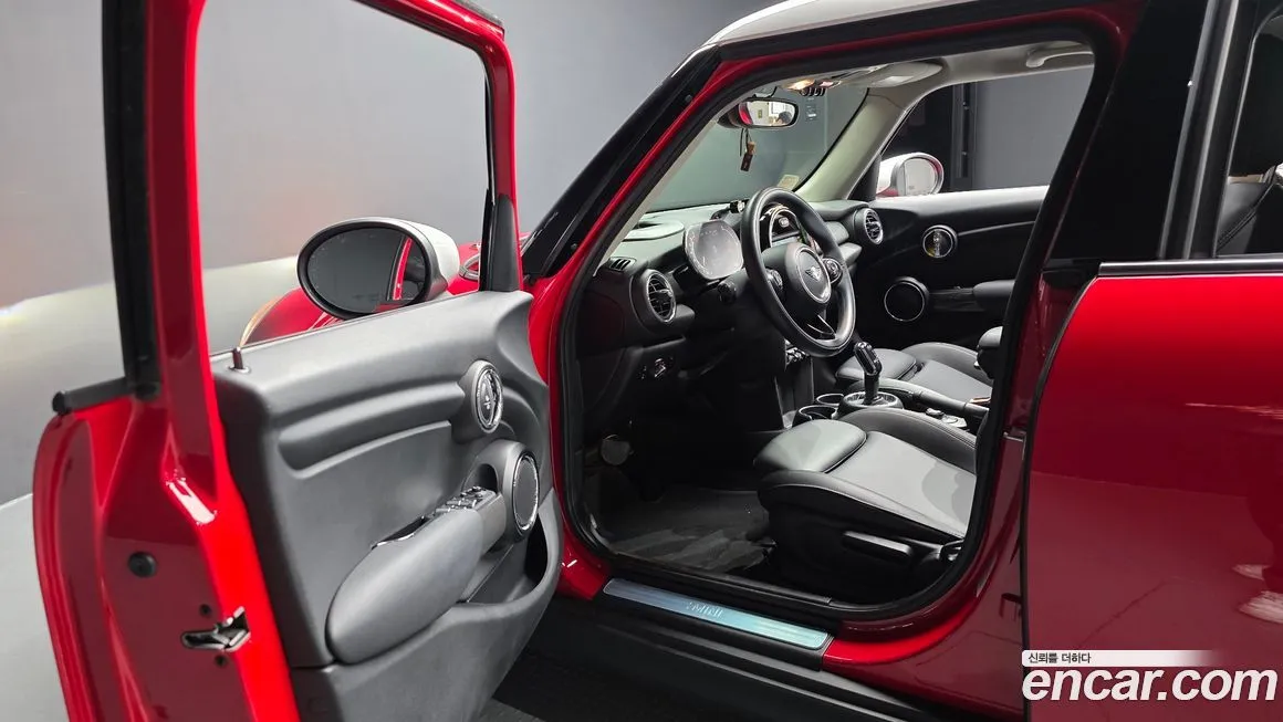 Mini Cooper 2021 из KR, фото 4