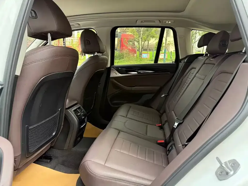 BMW X3 2021 из CN, фото 9