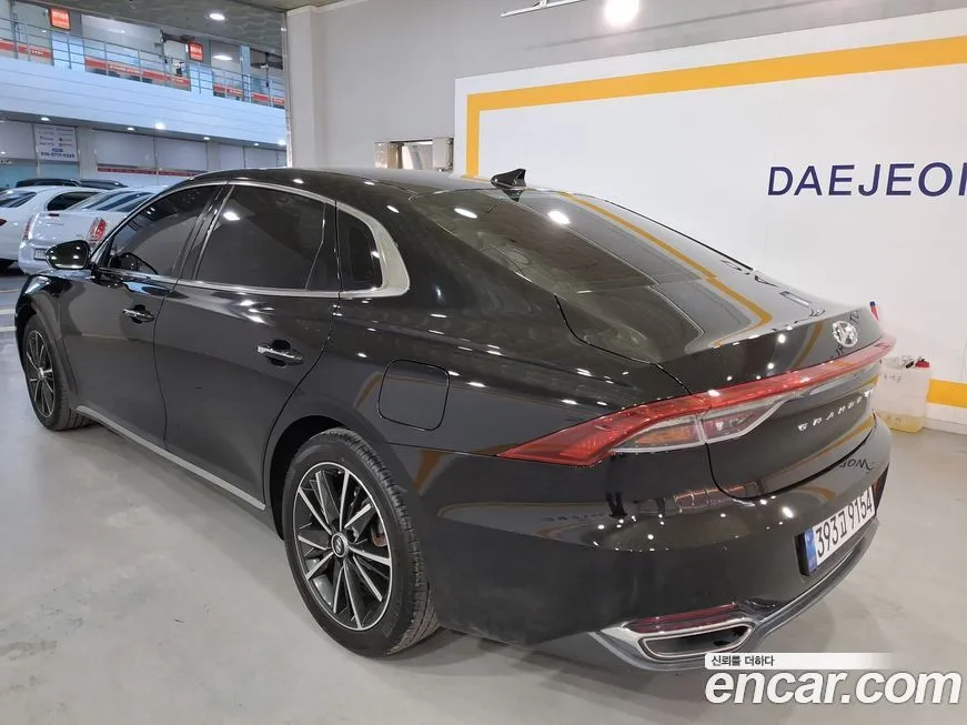 Hyundai Grandeur 2022 из KR, фото 5