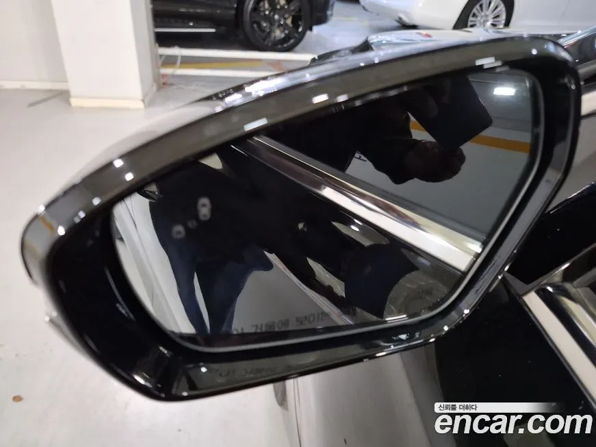 Hyundai Grandeur 2022 из KR, фото 2
