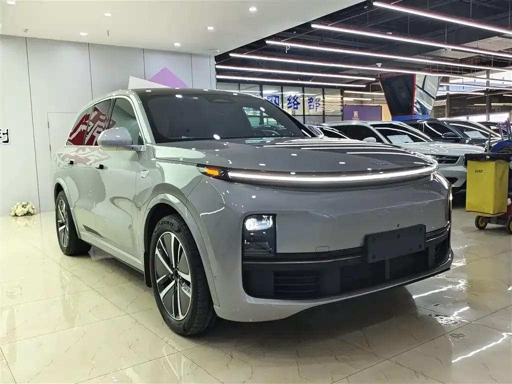Li Auto L8 2023 из CN, фото 9