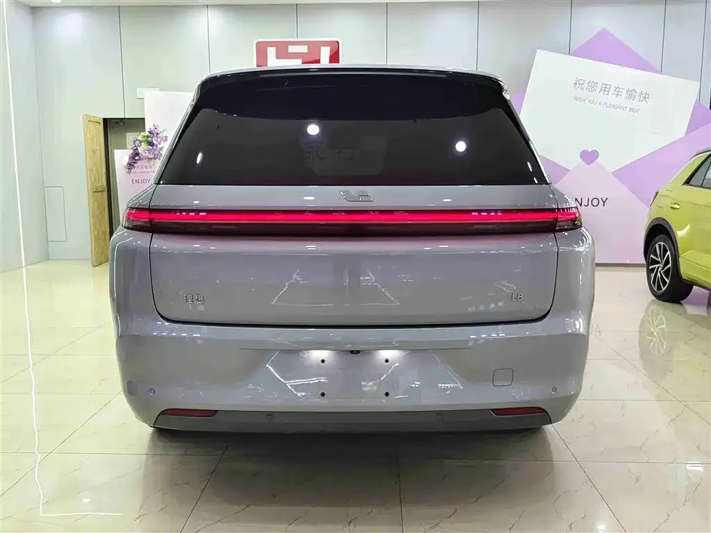 Li Auto L8 2023 из CN, фото 3
