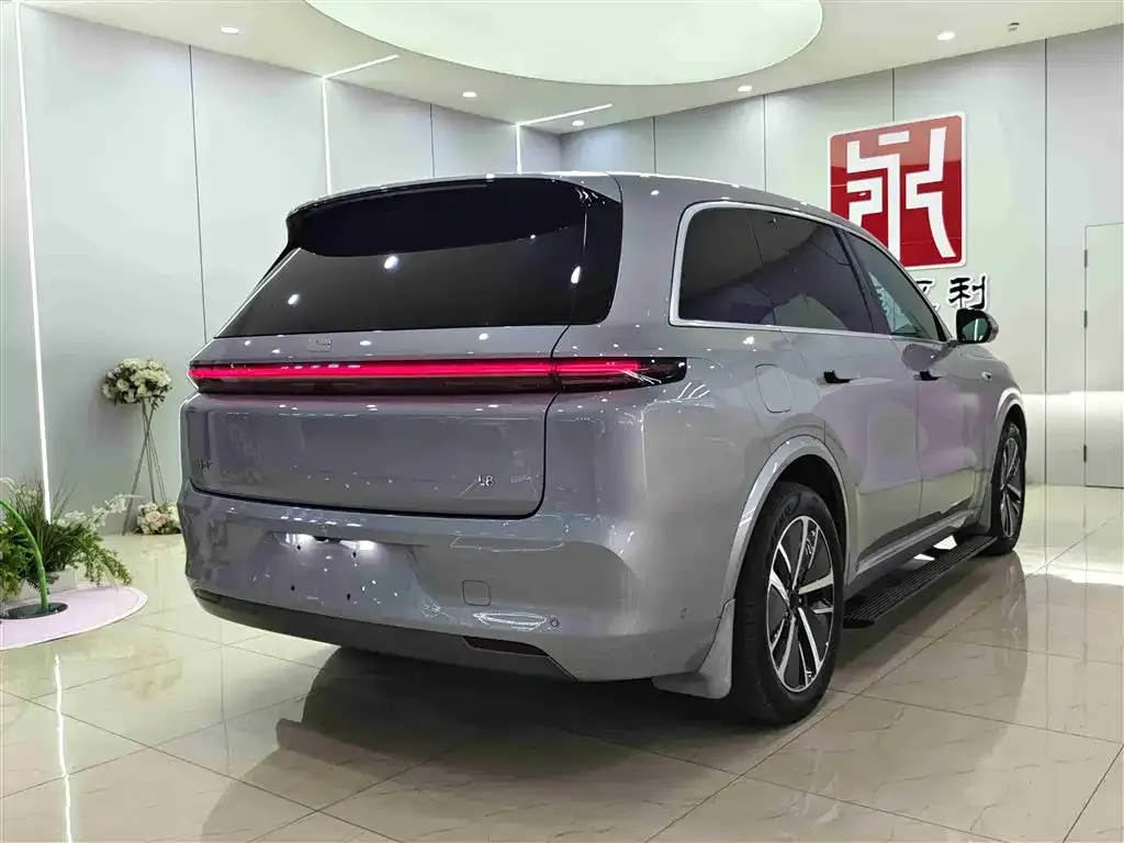 Li Auto L8 2023 из CN, фото 4