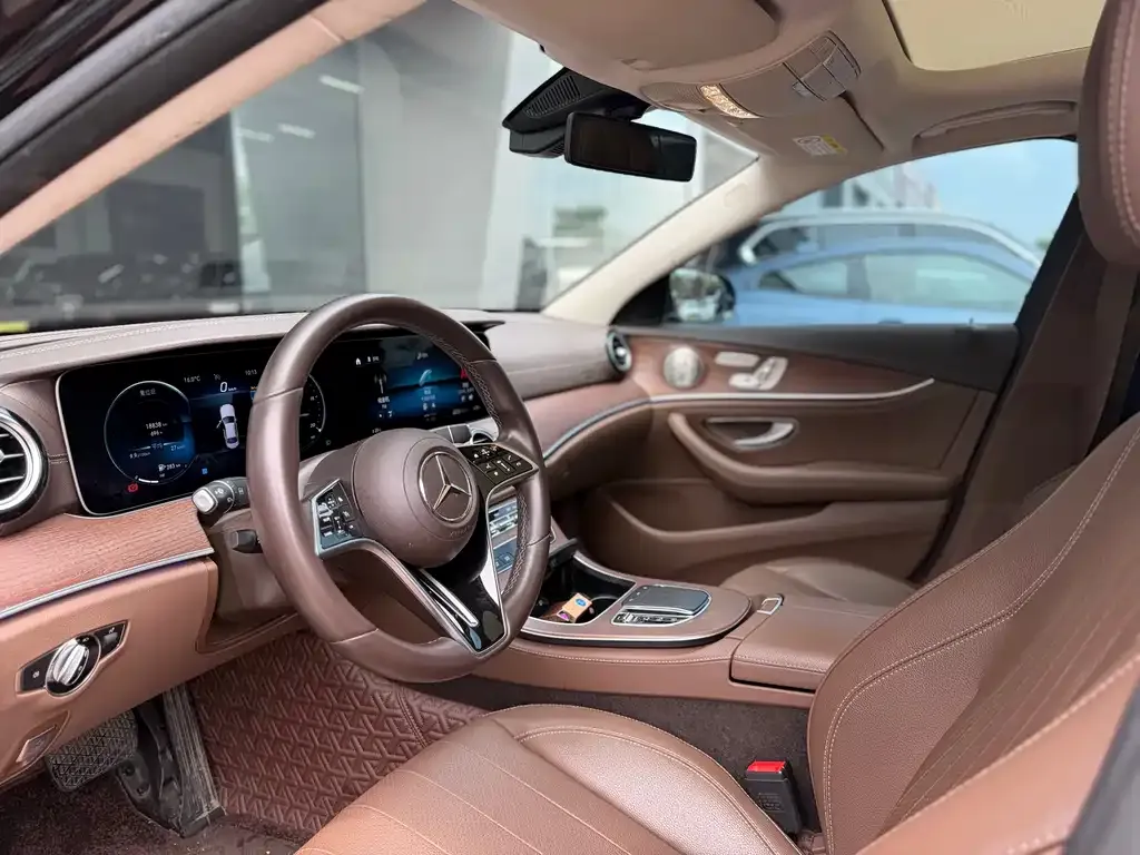 Mercedes-Benz E-Class 2023 из CN, фото 4