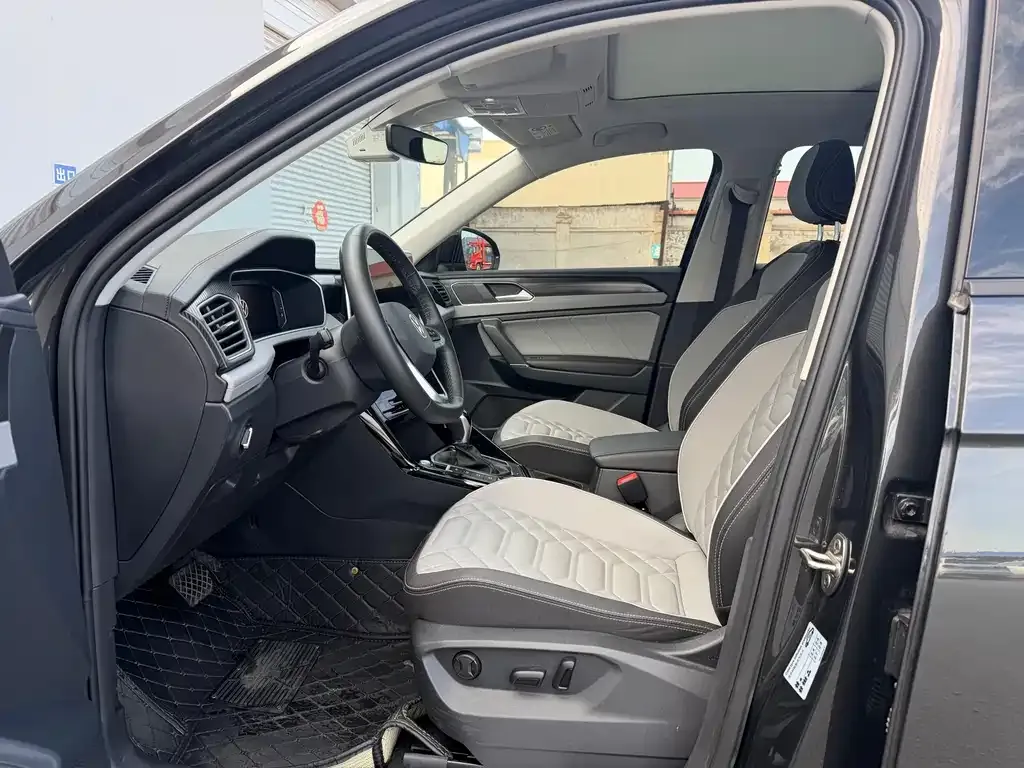 Volkswagen Tayron 2022 из CN, фото 6
