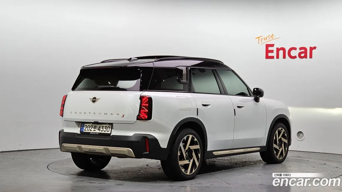 Mini Countryman 2024 из KR, фото 3