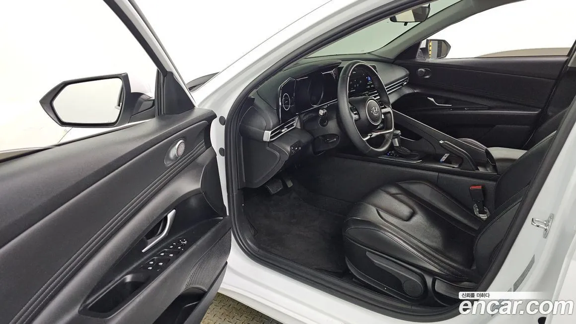 Hyundai AVANTE 2023 из KR, фото 7