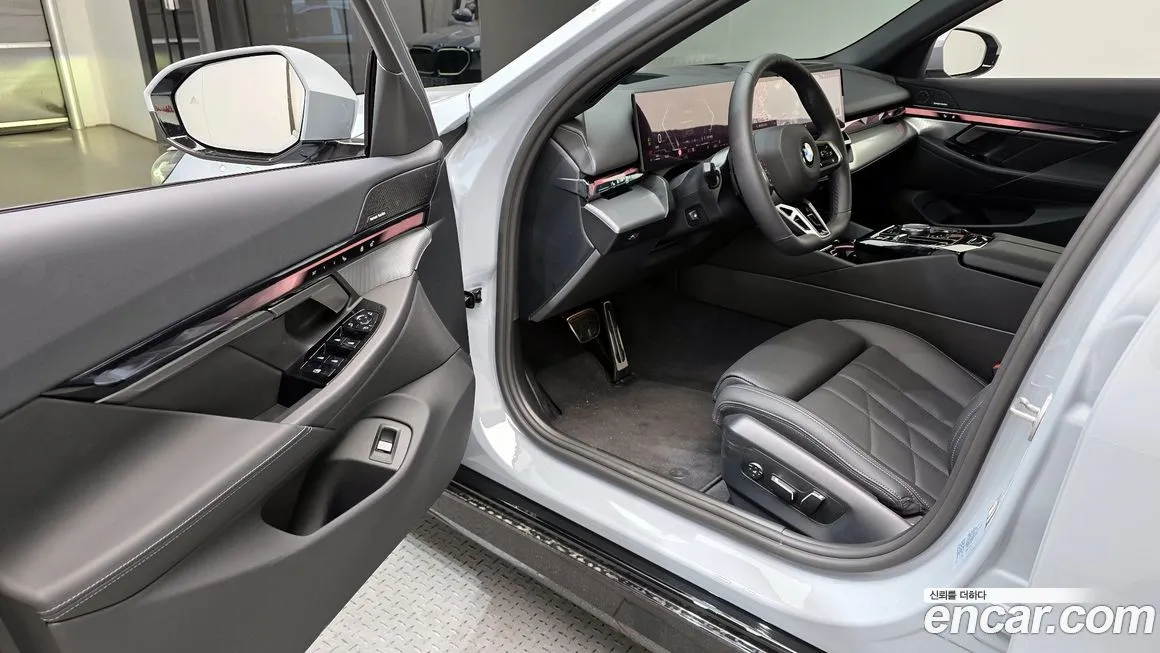 BMW 5-Series 2025 из KR, фото 6