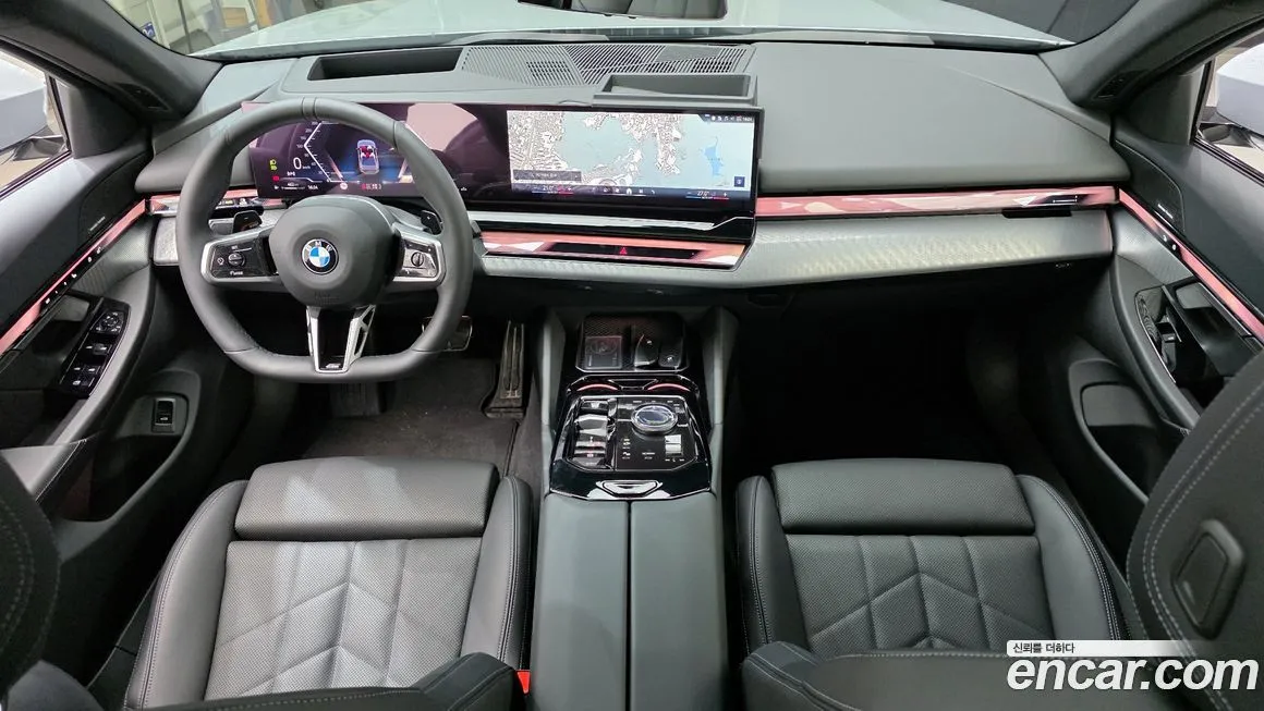 BMW 5-Series 2025 из KR, фото 9