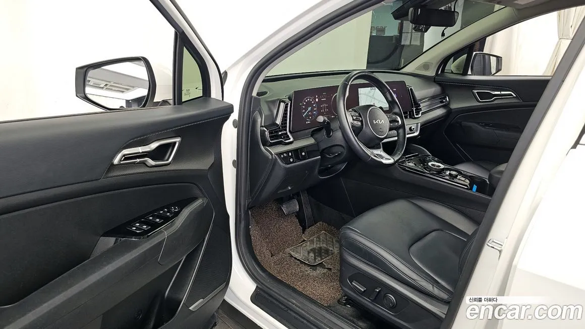 Kia Sportage — фото 9