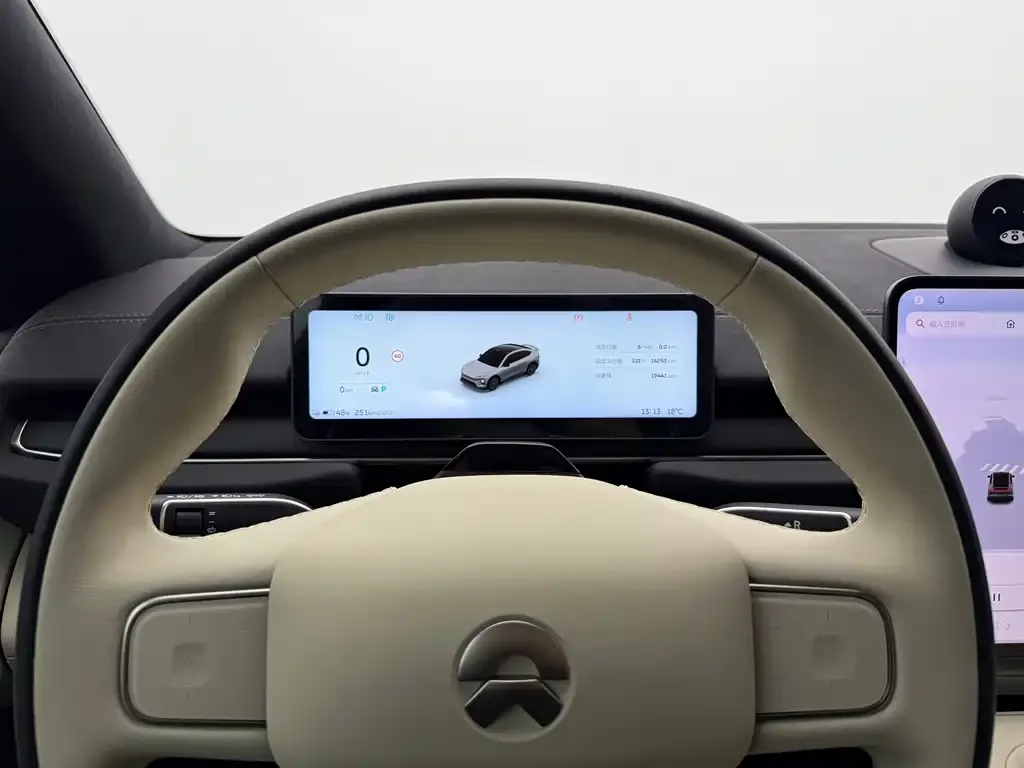 NIO EC6 — фото 3