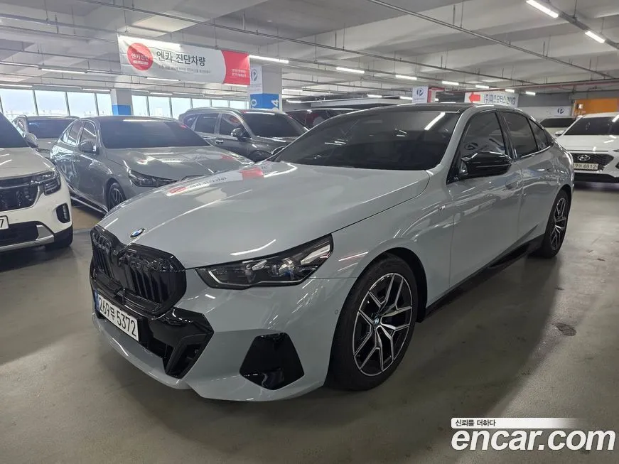 BMW 5-Series 2025 из KR, фото 1
