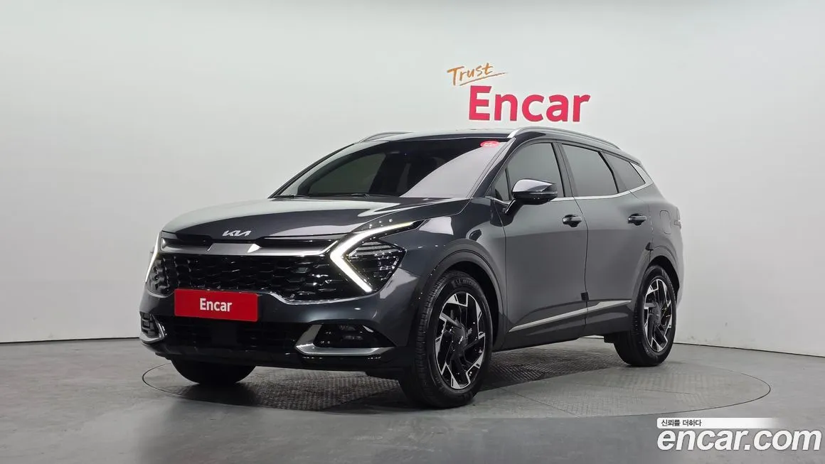 Kia Sportage — фото 1