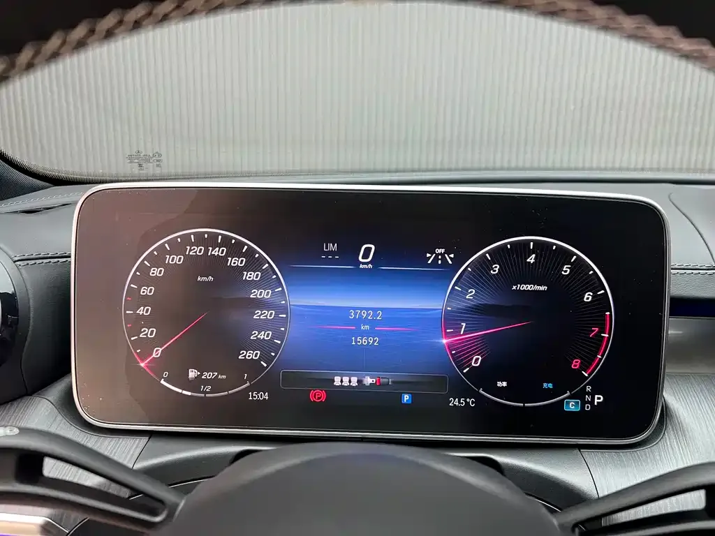 Mercedes-Benz C-Class 2024 из CN, фото 4