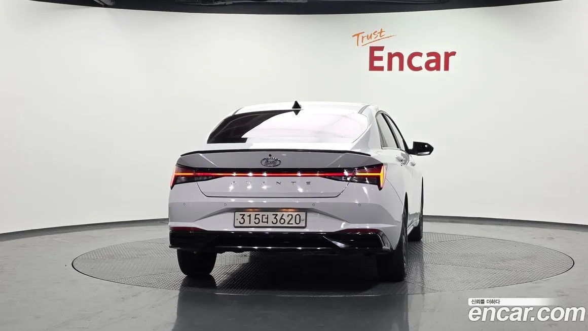 Hyundai AVANTE 2021 из KR, фото 3