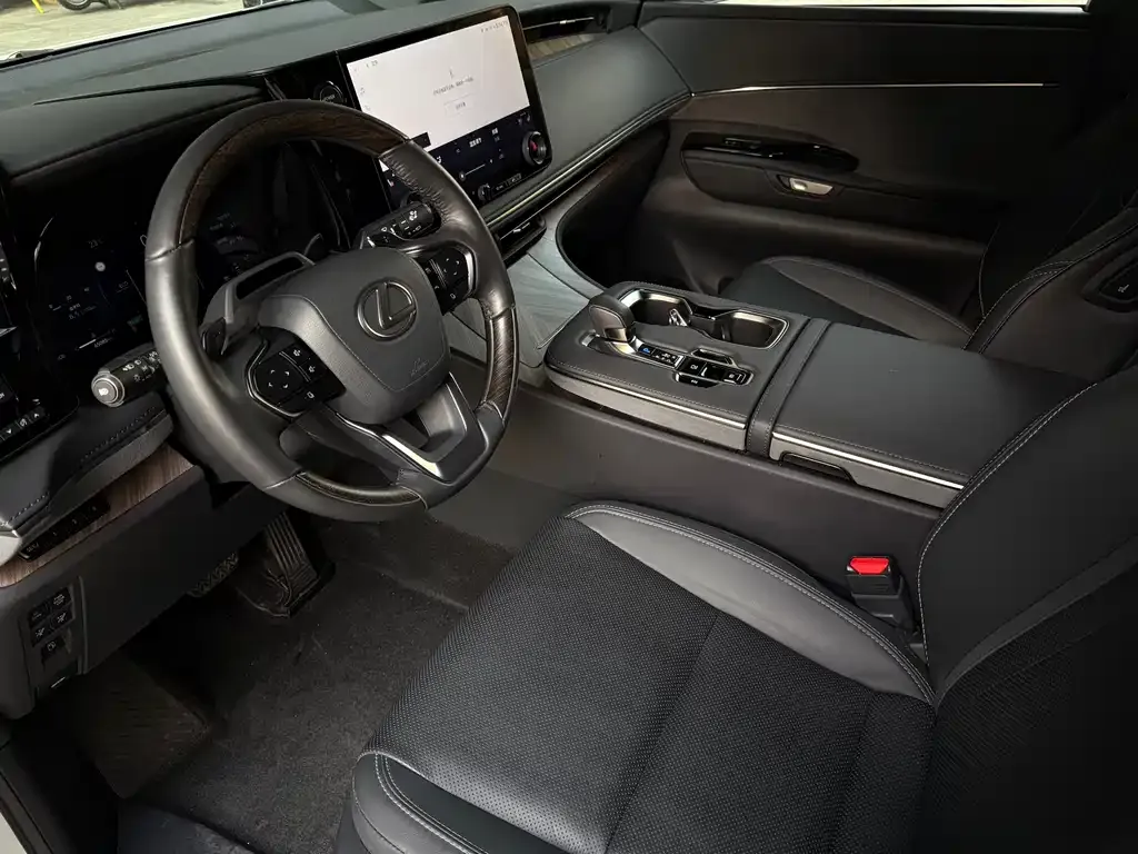 Lexus LM 2024 из CN, фото 5