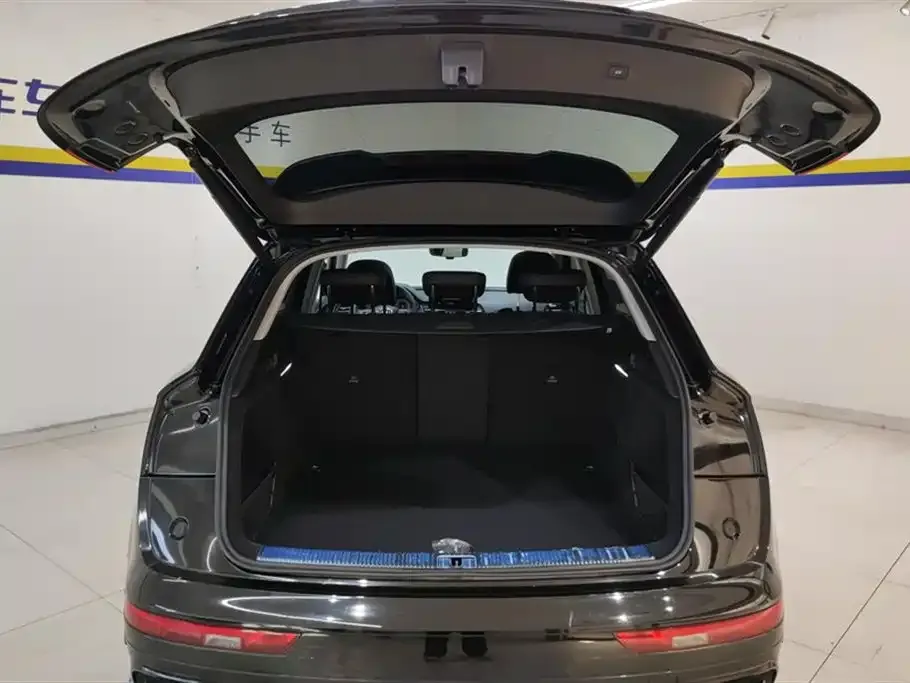 Audi Q5L 2024 из CN, фото 5