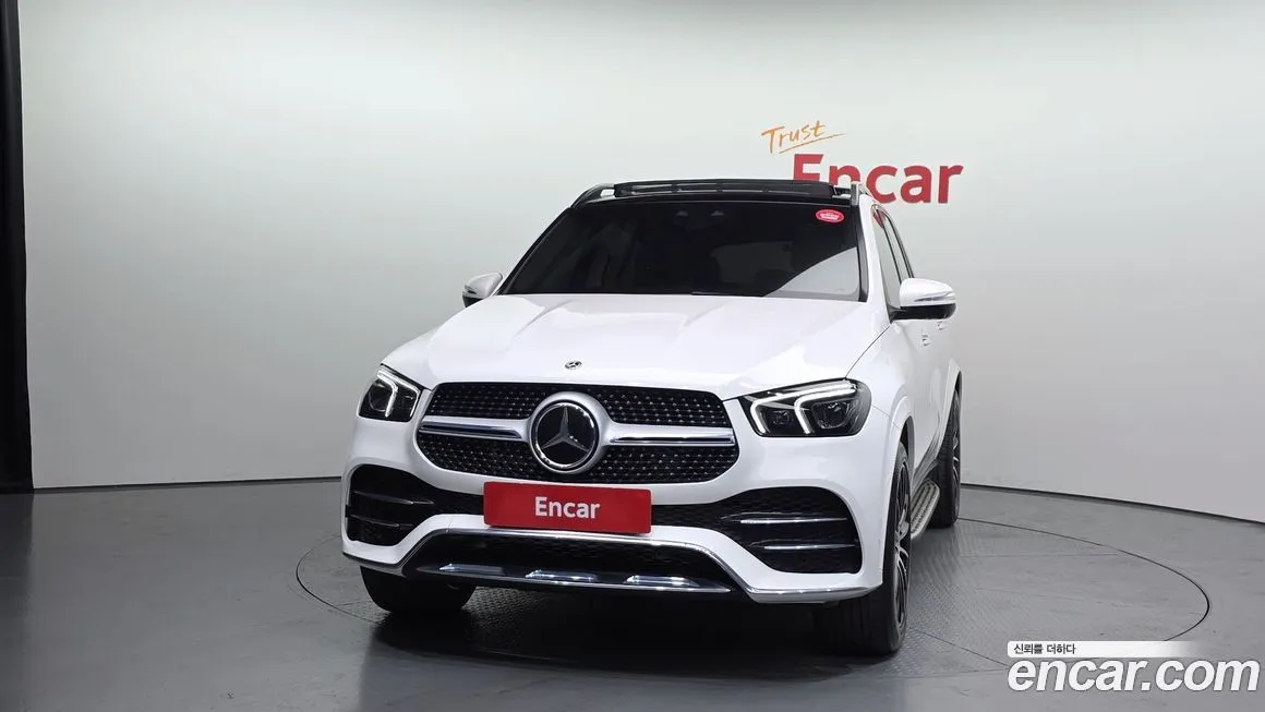 Mercedes-Benz GLE-Class — фото 4