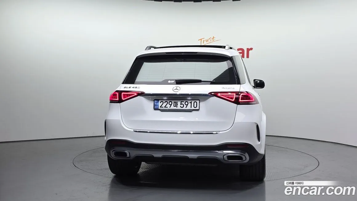 Mercedes-Benz GLE-Class — фото 2