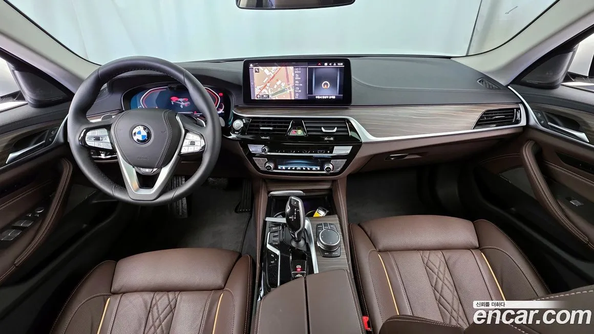 BMW 5-Series 2023 из KR, фото 4