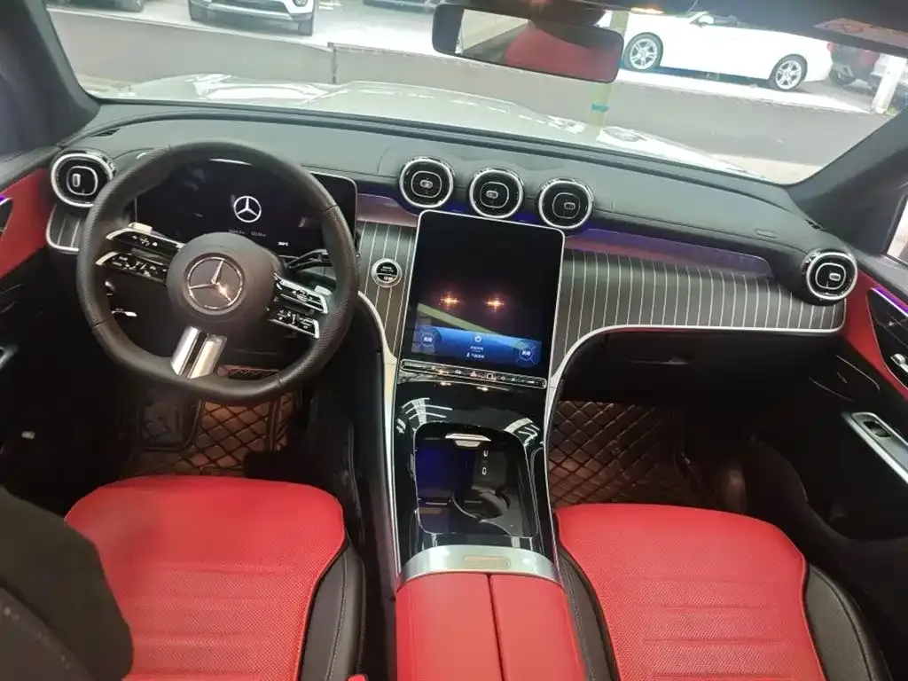 Mercedes-Benz GLC 2023 из CN, фото 3