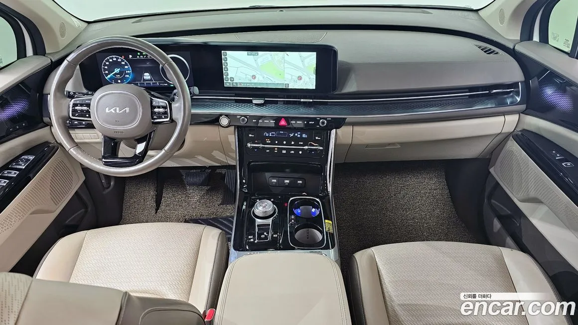 Kia Carnival — фото 10