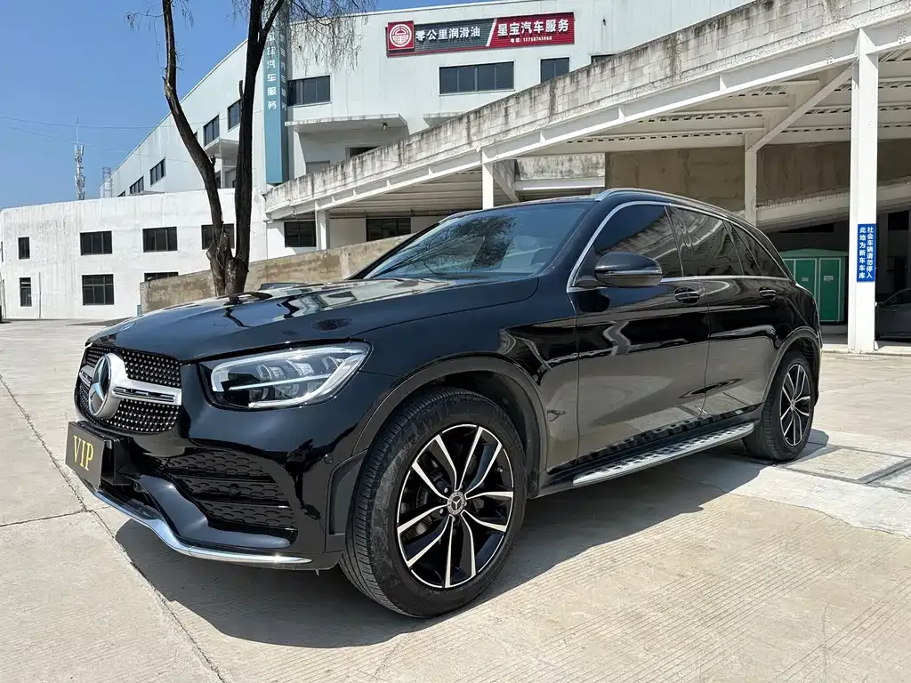 Mercedes-Benz GLC — фото 1