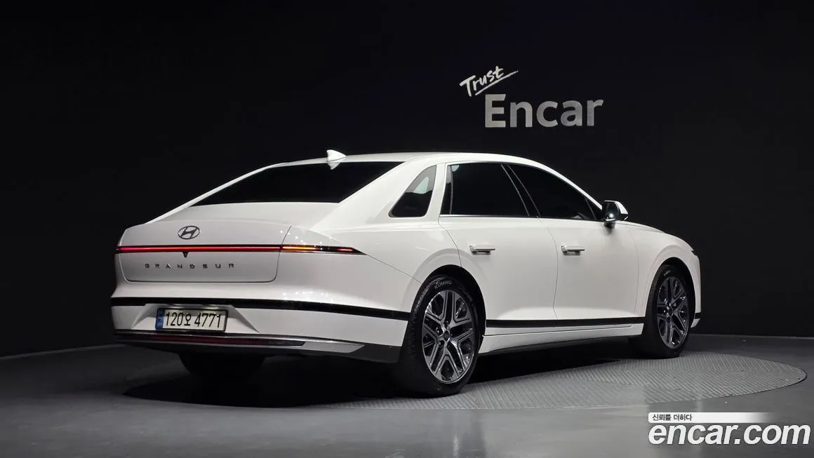Hyundai Grandeur 2023 из KR, фото 7