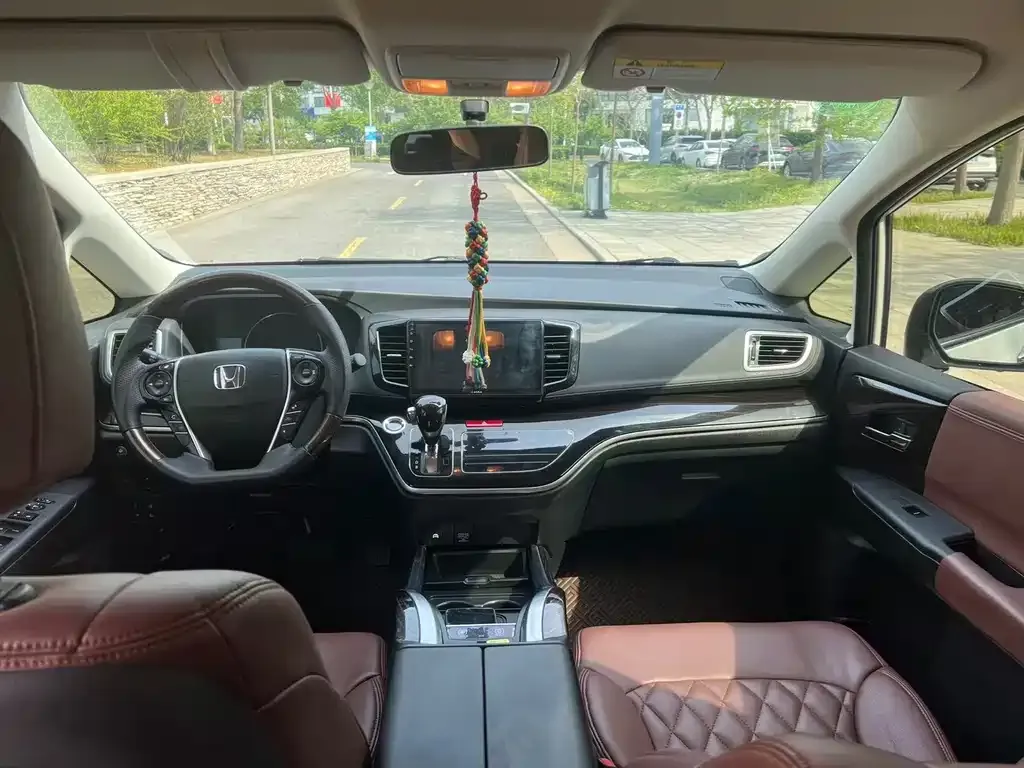 Honda Odyssey 2021 из CN, фото 10