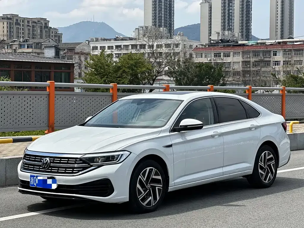 Volkswagen Sagitar 2024 из CN, фото 1