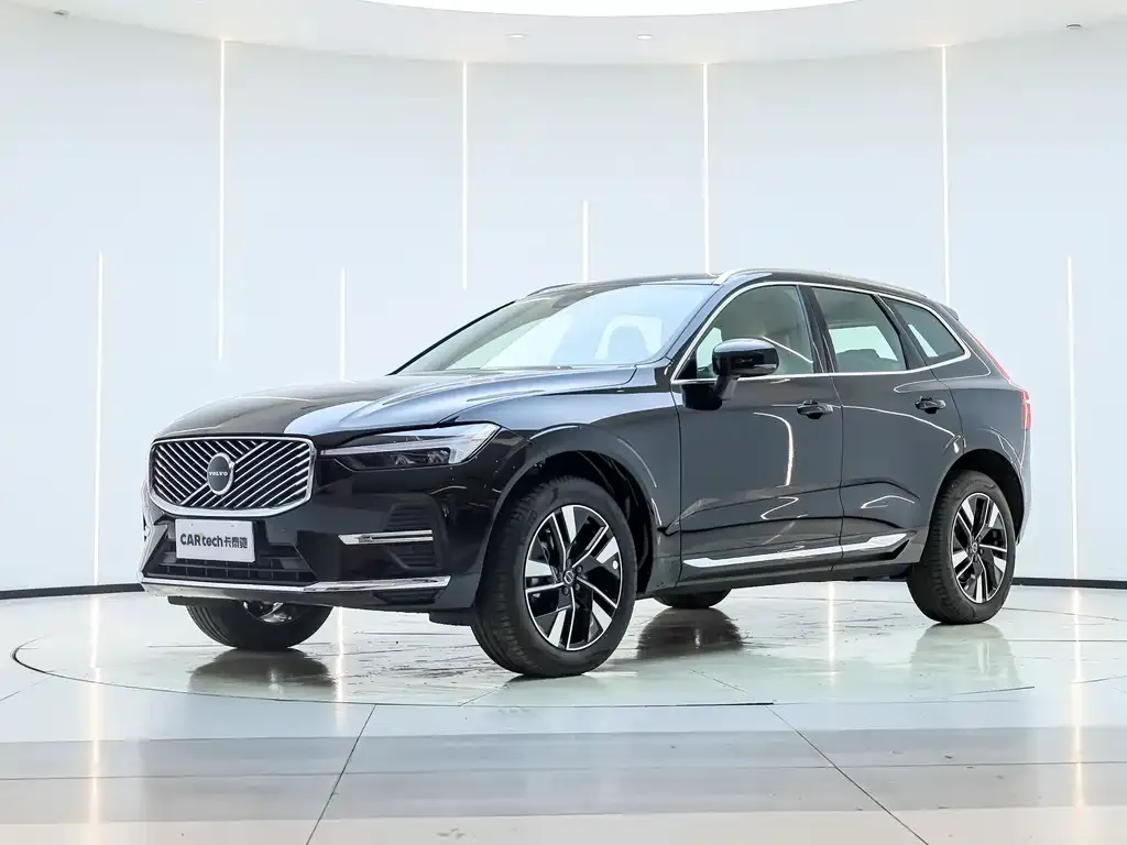Volvo XC60 — фото 2