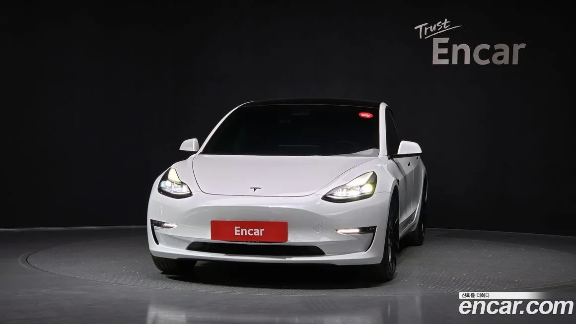 Tesla Model 3 2022 из KR, фото 2