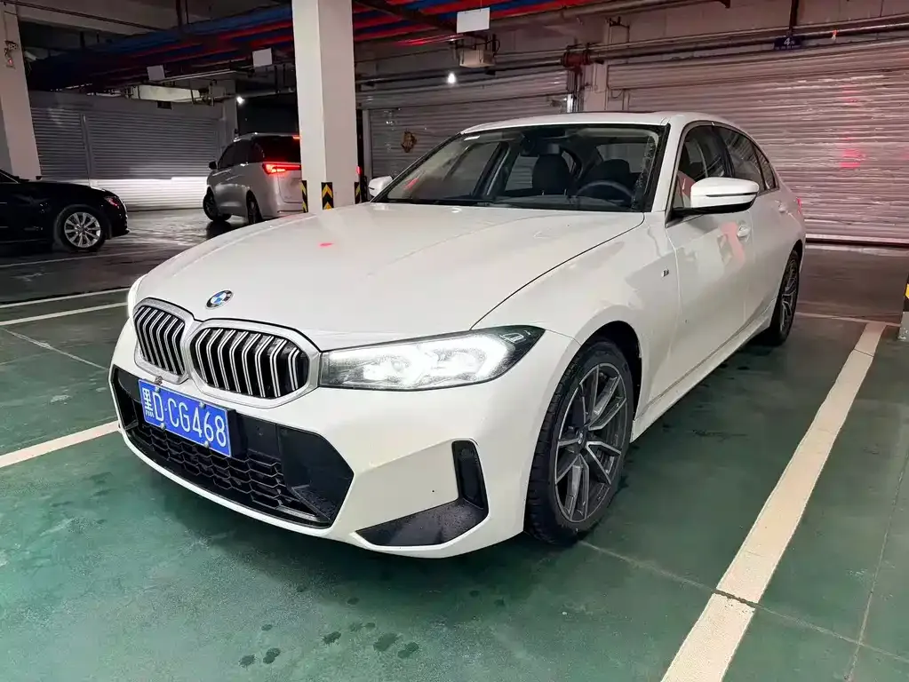 BMW 3 Series 2024 из CN, фото 1