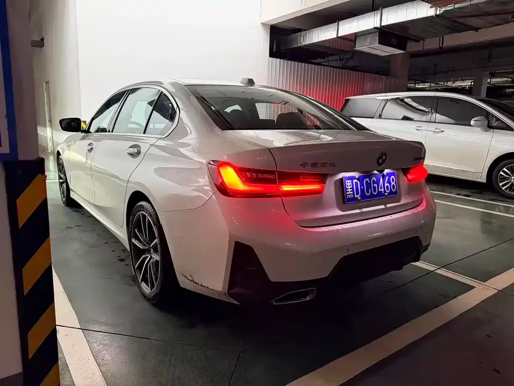 BMW 3 Series 2024 из CN, фото 4