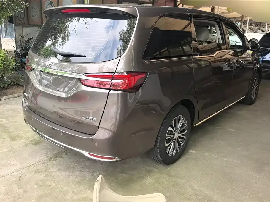 Buick GL8 2025 из CN, фото 6